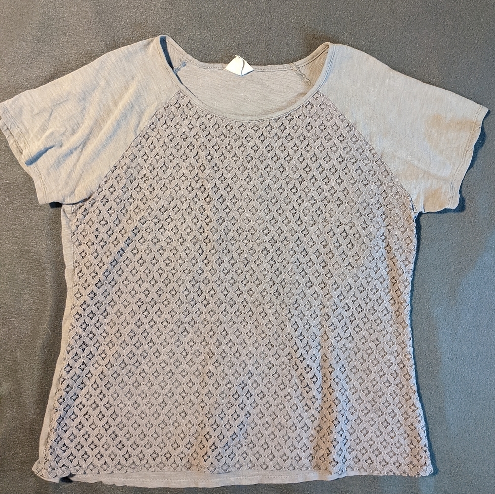 Cabela's t-shirt